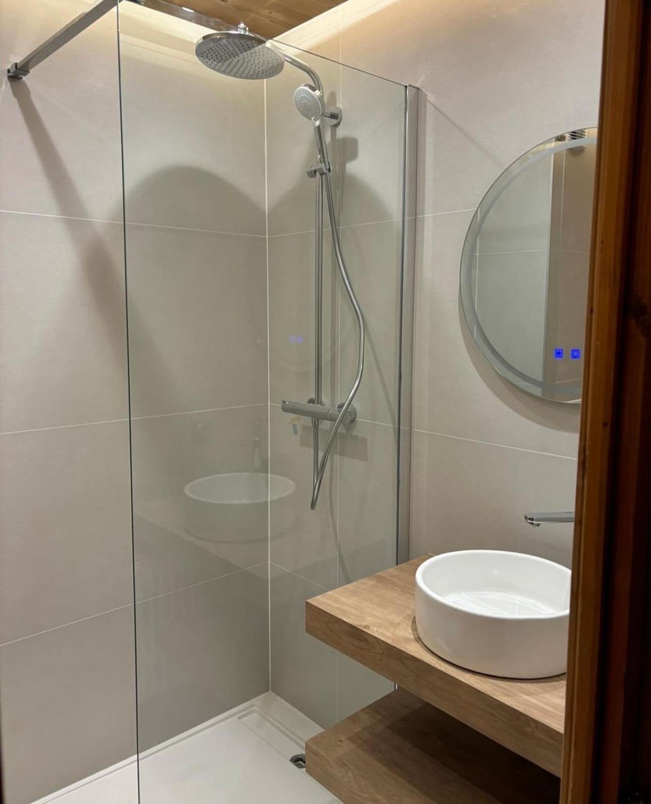 Le Cro-Bidou Hotel Bernex Bagian luar foto
