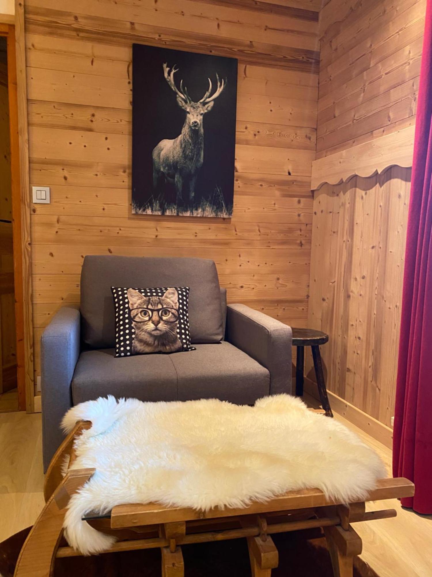 Le Cro-Bidou Hotel Bernex Bagian luar foto