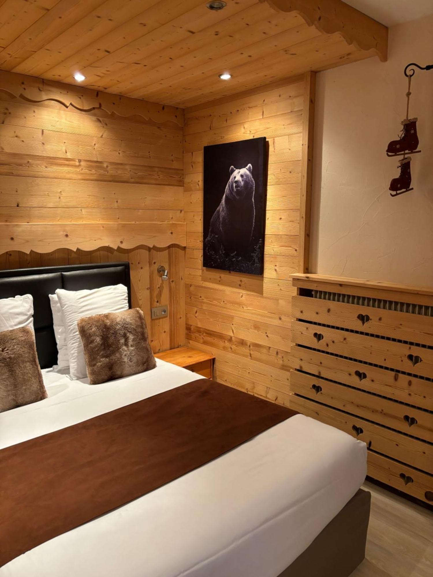 Le Cro-Bidou Hotel Bernex Bagian luar foto